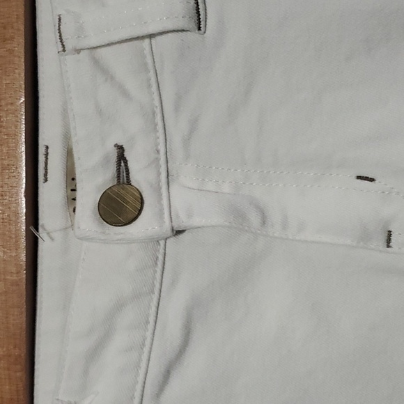 CAbi Jeans Women's Size 10 White Jeans - Picture 13 of 16